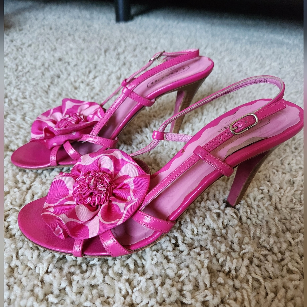 Coach Heels pink 6.5